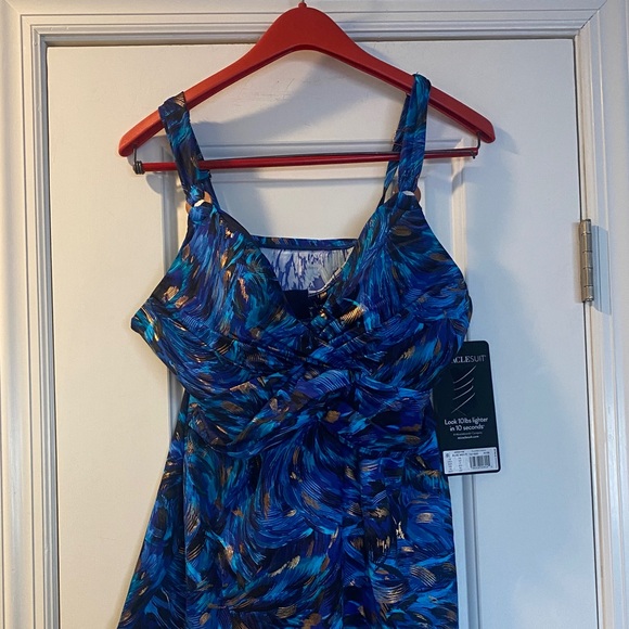 Miraclesuit Blue Black Gold Slimming Underwire Bra Tankini NWT